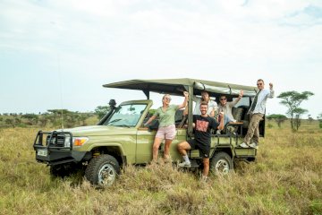 9 DAYS TANZANIA ADVENTURE BUDGET TENTED CAMPS SAFARI.